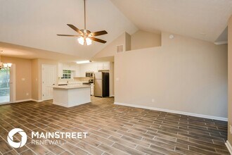 80 Kimbell Farm Dr in Locust Grove, GA - Foto de edificio - Building Photo