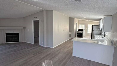 4511 Deer Run Rd in St. Cloud, FL - Building Photo - Building Photo