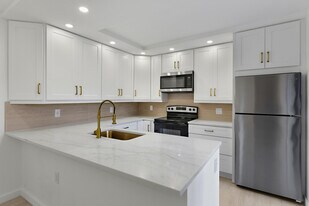 2018 20th Ct in Jupiter, FL - Building Photo