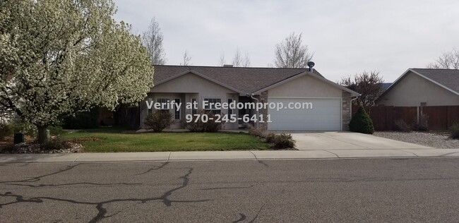 property at 736 Galena Dr
