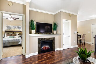 Boulder Springs Columbia in Columbia, MO - Building Photo - Interior Photo