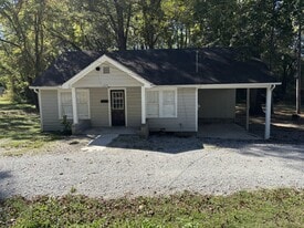 575 Munford Giltedge Rd in Munford, TN - Building Photo