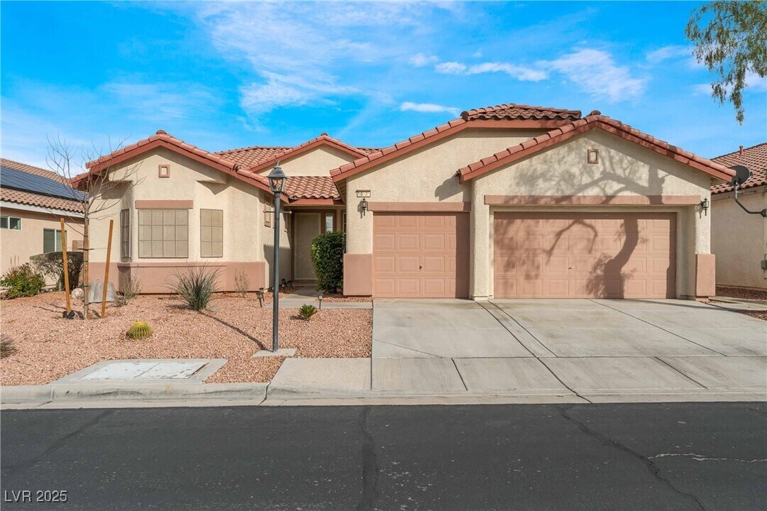 10530 Canon Perdido St in Las Vegas, NV - Building Photo