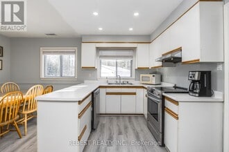 910 Concession Rd 17 W in Tiny, ON - Building Photo - Building Photo