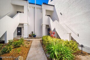 25 Tifton Way S in Ponte Vedra Beach, FL - Building Photo