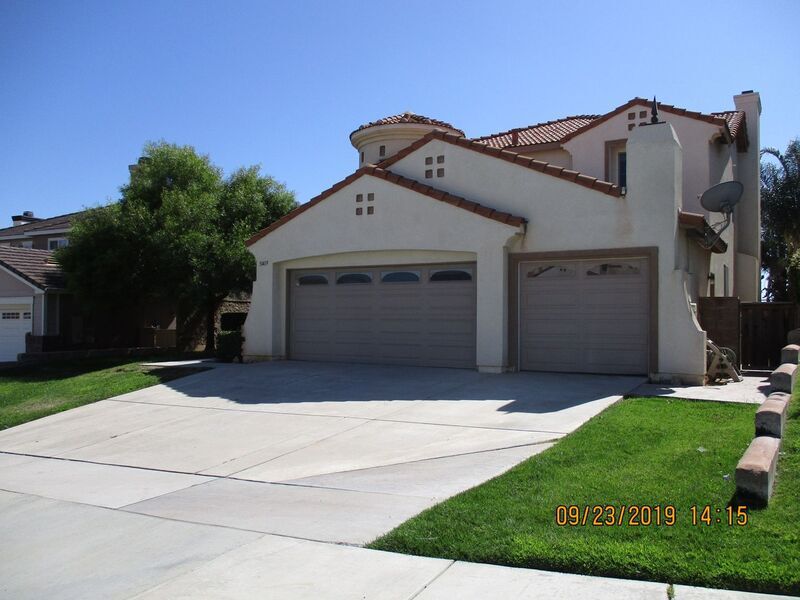 31419 Orchard Ln in Murrieta, CA - Building Photo