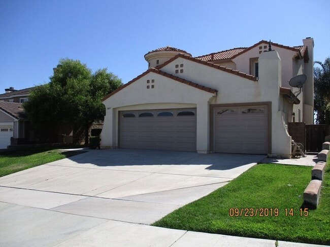 property at 31419 Orchard Ln