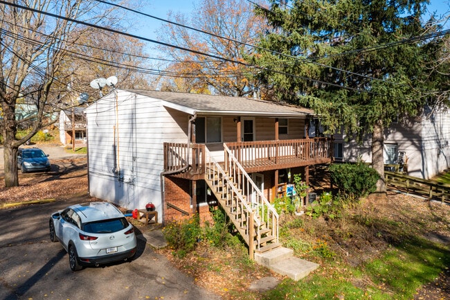 289 Julien Ct