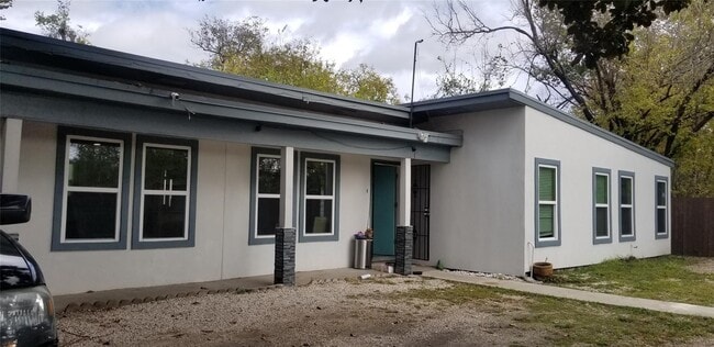 property at 1019 E 32nd St