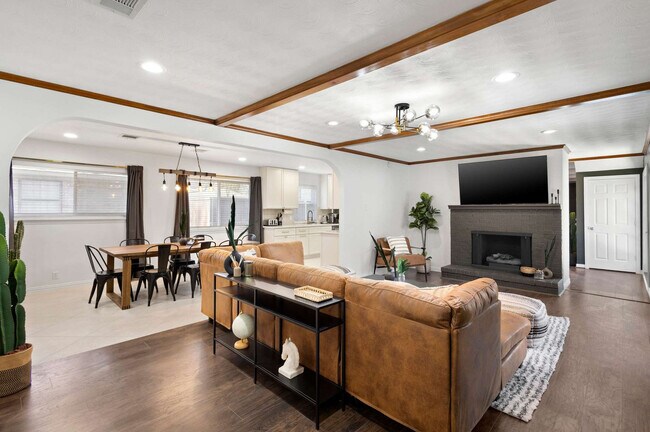 1308 Glen Cove Dr, Unit SI ID1492740P in Richardson, TX - Foto de edificio - Building Photo