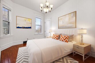 3021 Knox Ave S-Unit -Unit 2 in Minneapolis, MN - Foto de edificio - Building Photo