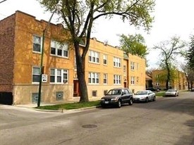 2715-2721 N Leclaire Ave Apartments