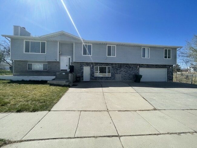 property at 9140 Judd Ln