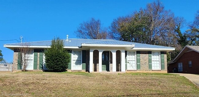 437 Glade Park Dr in Montgomery, AL - Building Photo - Building Photo