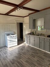10 S Kimball St, Unit 1 in Haverhill, MA - Building Photo - Building Photo