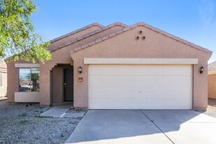 16015 W Sierra St in Goodyear, AZ - Building Photo