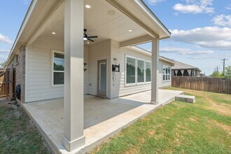 1440 Lakeview Dr in Azle, TX - Building Photo - Building Photo