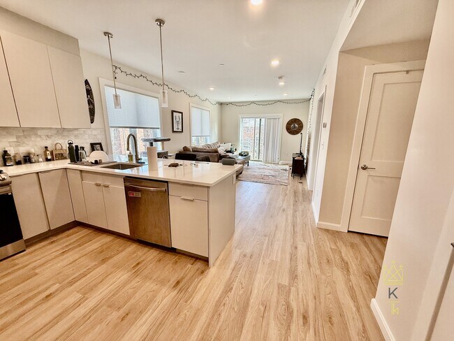 458 Washington St, Unit 202 in Boston, MA - Building Photo - Building Photo