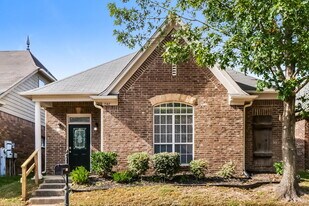 1547 Wynne Grove Rd in Cordova, TN - Building Photo