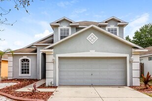 609 Sunset Beach Ct in Valrico, FL - Building Photo