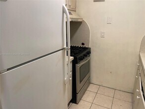 15 NW 204th St in Miami, FL - Building Photo - Building Photo