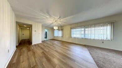 8950 Park Blvd in Seminole, FL - Building Photo - Building Photo