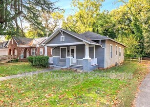 2360 N Patterson Ave in Winston-Salem, NC - Building Photo - Building Photo