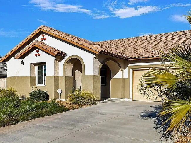 property at 43826 Countryside Dr
