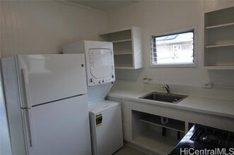 2111 Booth Rd in Honolulu, HI - Building Photo - Building Photo