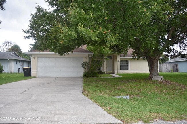 property at 154 Bamboo Ave SE