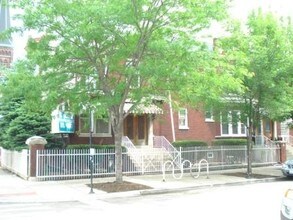 2325 S California Ave in Chicago, IL - Foto de edificio - Building Photo