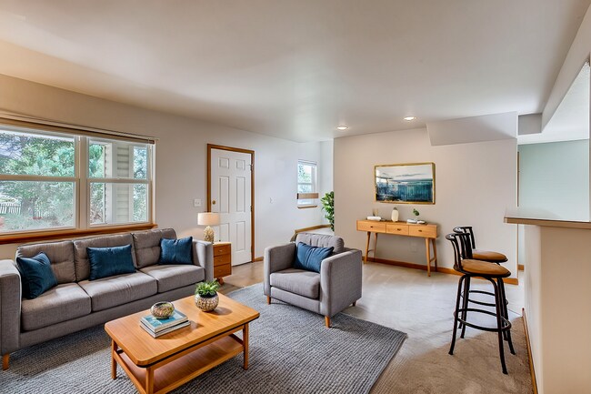 1036 Tierra Ln in Fort Collins, CO - Building Photo - Building Photo