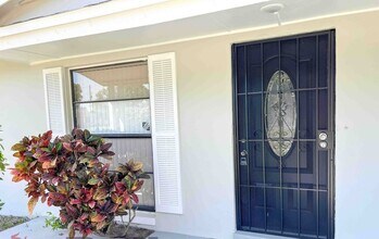 2092 Willie Mays Pkwy in Orlando, FL - Building Photo - Building Photo