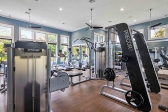 33Hundred in Austin, TX - Foto de edificio - Building Photo