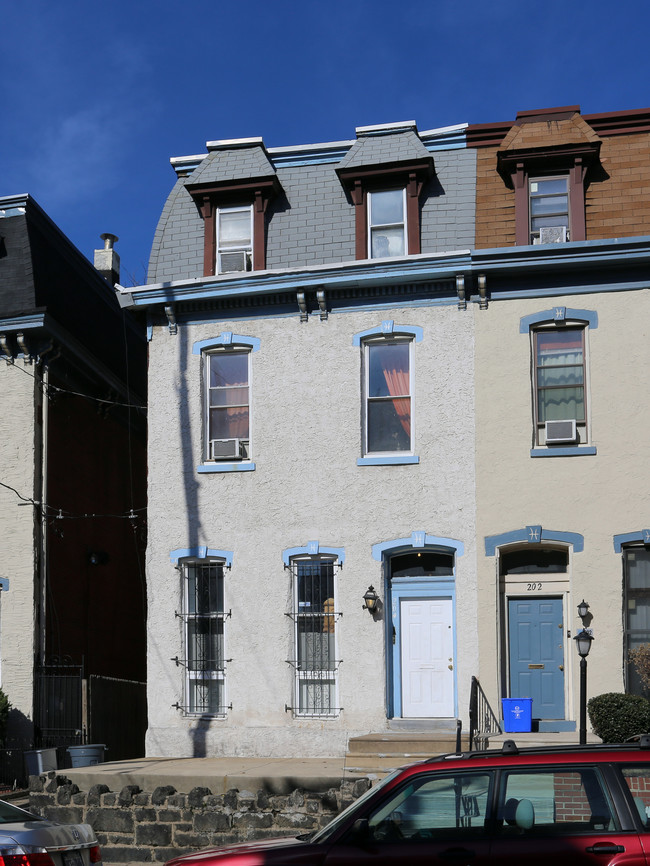 204 S 41st St in Philadelphia, PA - Building Photo - Building Photo