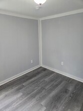 5906 Hillsboro St, Unit B in Houston, TX - Building Photo - Building Photo