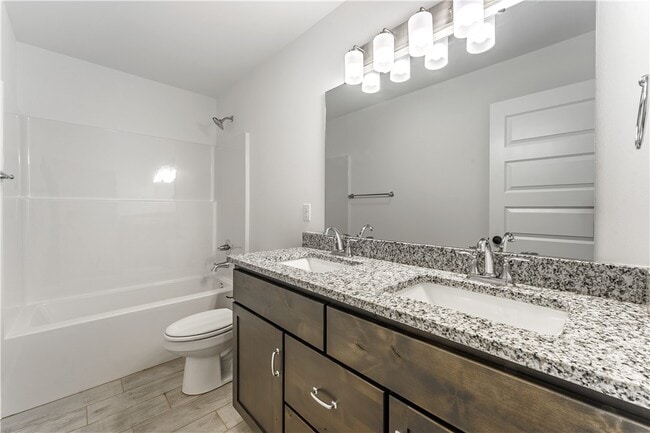 800 Lewis St in Pea Ridge, AR - Building Photo - Building Photo