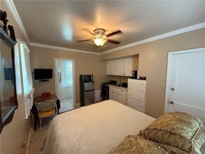 1837 22nd Ave, Unit B in Vero Beach, FL - Building Photo - Building Photo