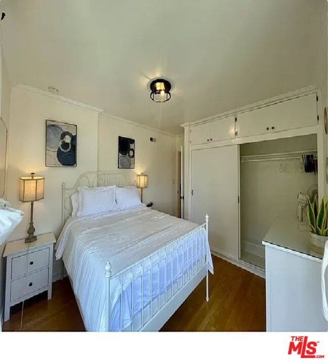 938 6th St in Santa Monica, CA - Building Photo - Building Photo