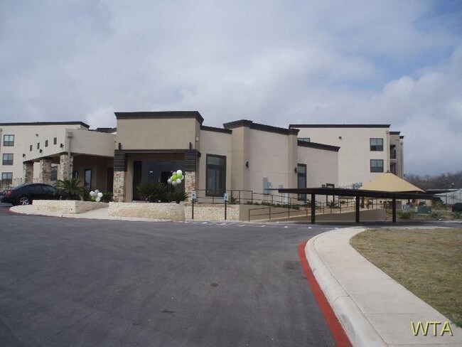 6201 Grissom Rd in San Antonio, TX - Building Photo - Building Photo