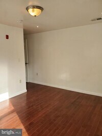 1614 Brown St photo'