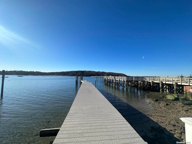 147 Woodbine Ave, Unit 1N