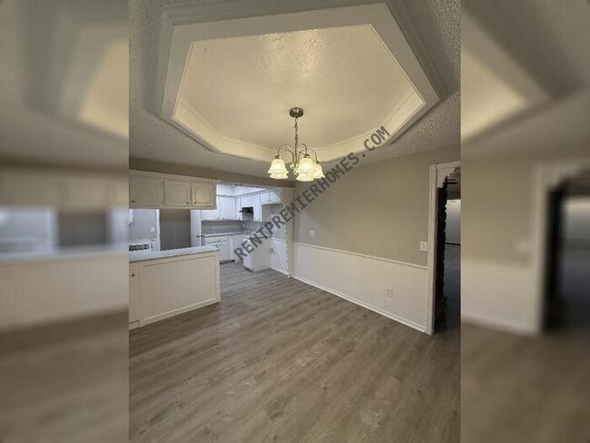 property at 1712 Haven Dr