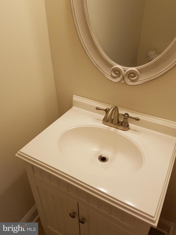 property at 162 Peregrine Dr