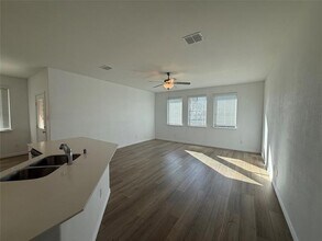 1108 Flameleaf Dr in Princeton, TX - Building Photo - Building Photo