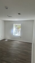 184 S 8th St, Unit 1 in Newark, NJ - Building Photo - Building Photo