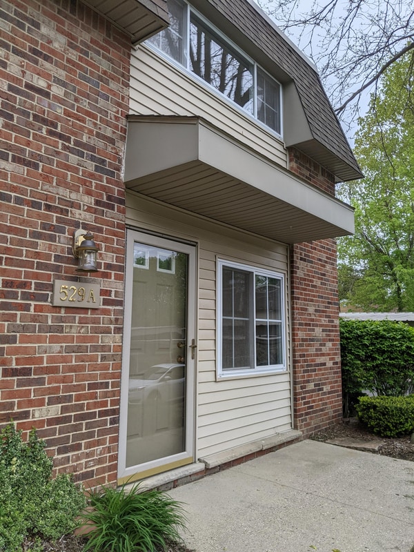 529 Longshore Dr in Ann Arbor, MI - Building Photo - Building Photo