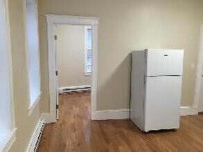 887 Huntington Ave in Boston, MA - Building Photo - Building Photo