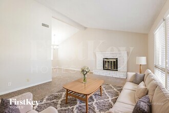 5341 Supai Dr in Las Vegas, NV - Building Photo - Building Photo