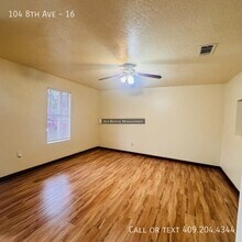 104 8th Ave in Nederland, TX - Building Photo - Building Photo